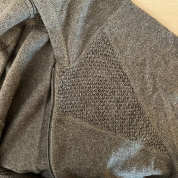 Eddie Bauer Zip Sweater Hoodie  EUC Womens size L Gray - Picture 4 of 9